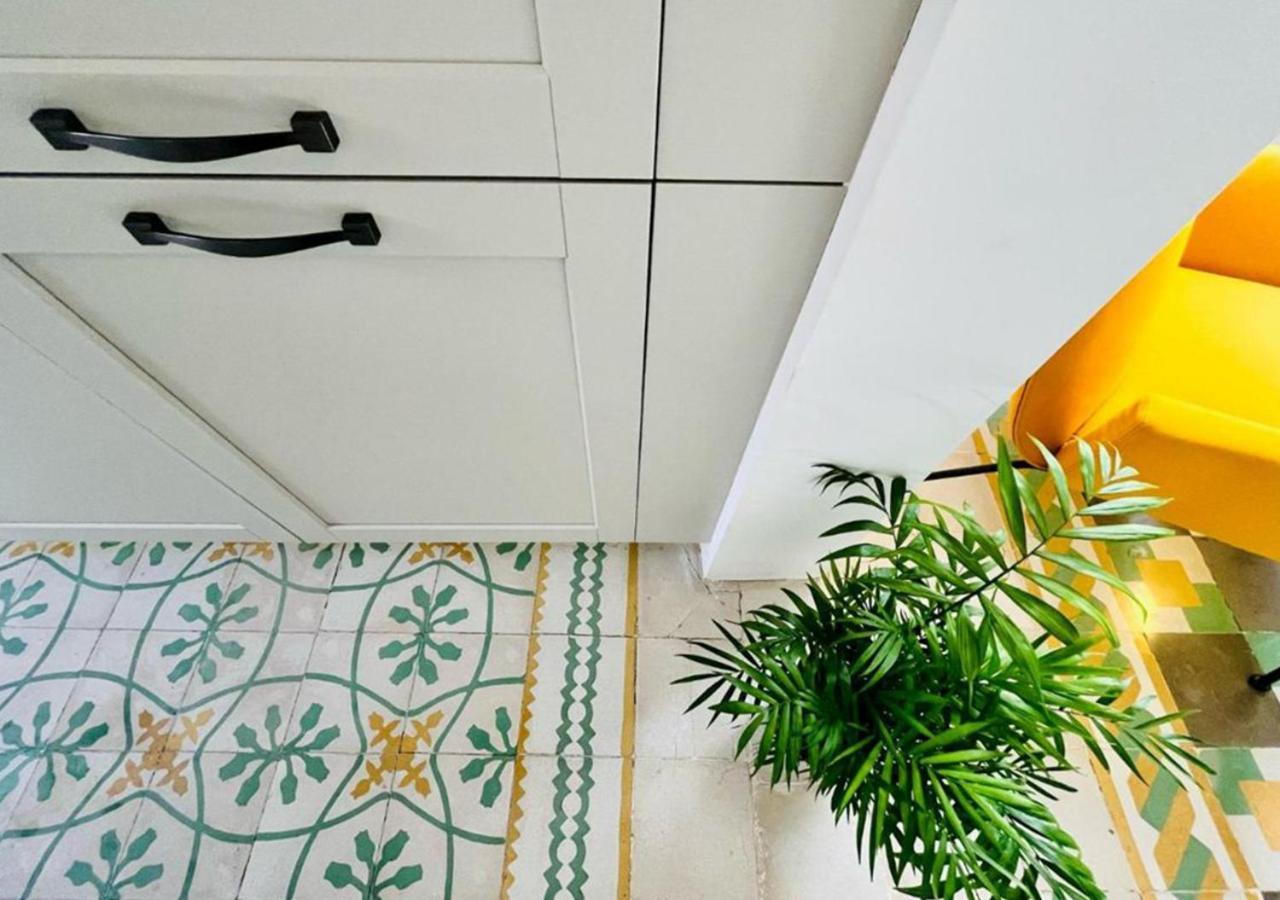 Deluxe One Bedroom Apartment 10 Meters From Valletta Center Buitenkant foto