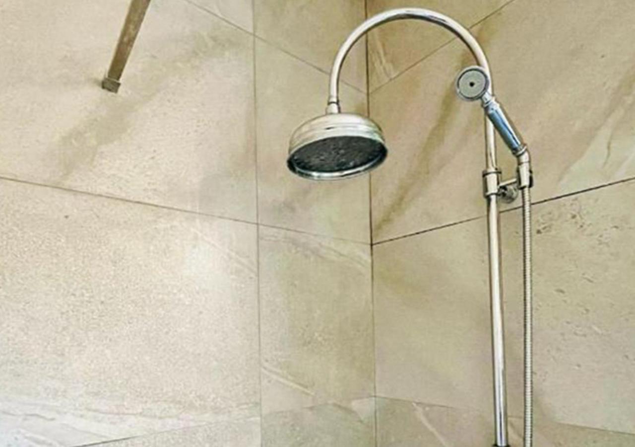 Deluxe One Bedroom Apartment 10 Meters From Valletta Center Buitenkant foto